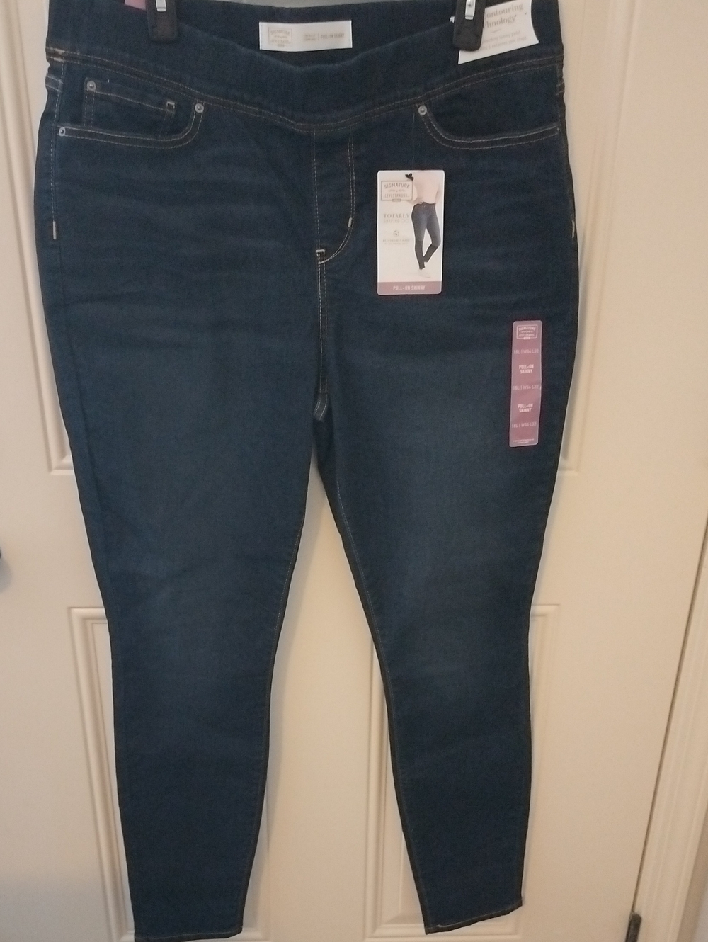 Signature by Levi Strauss Dark Blue Stretch Jeggings Size 18L
